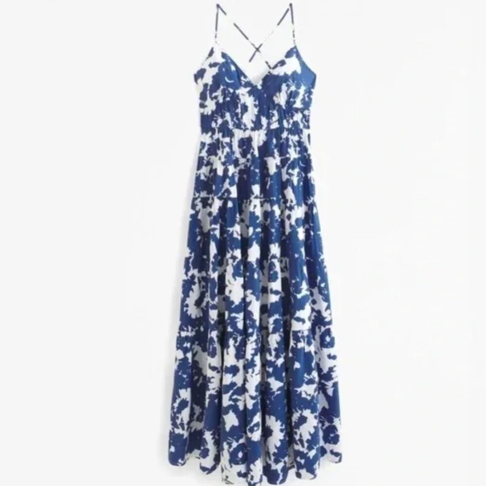 Abercrombie Flowy Tiered Maxi Dress Blue Pattern • Women’s Medium (Tall)